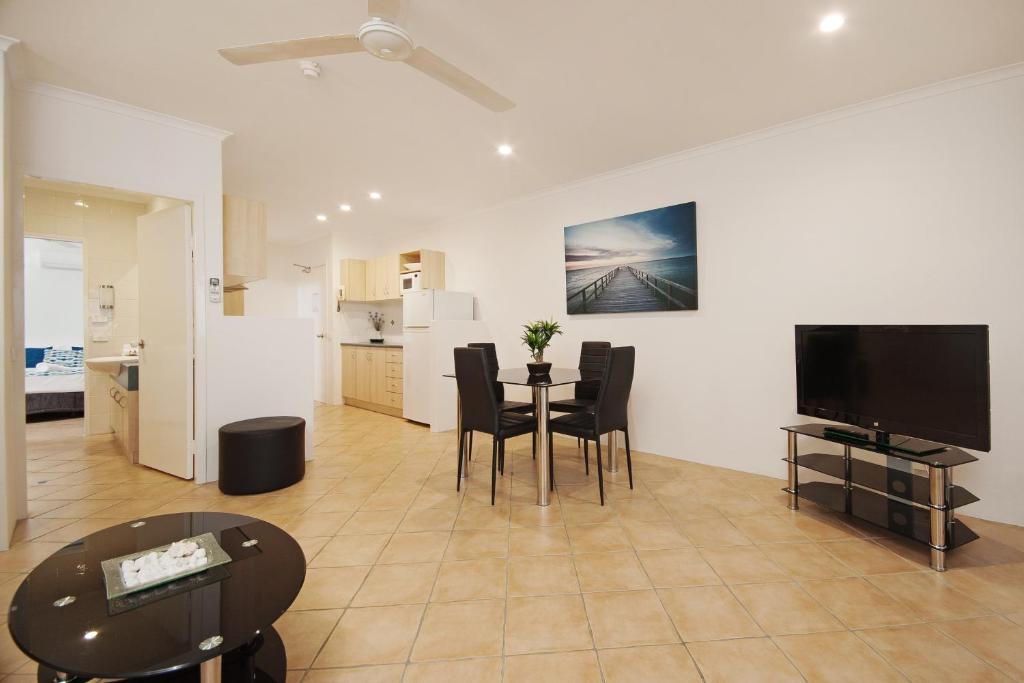 Marlin Waters Beachfront Apartments Palm Cove Oda fotoğraf