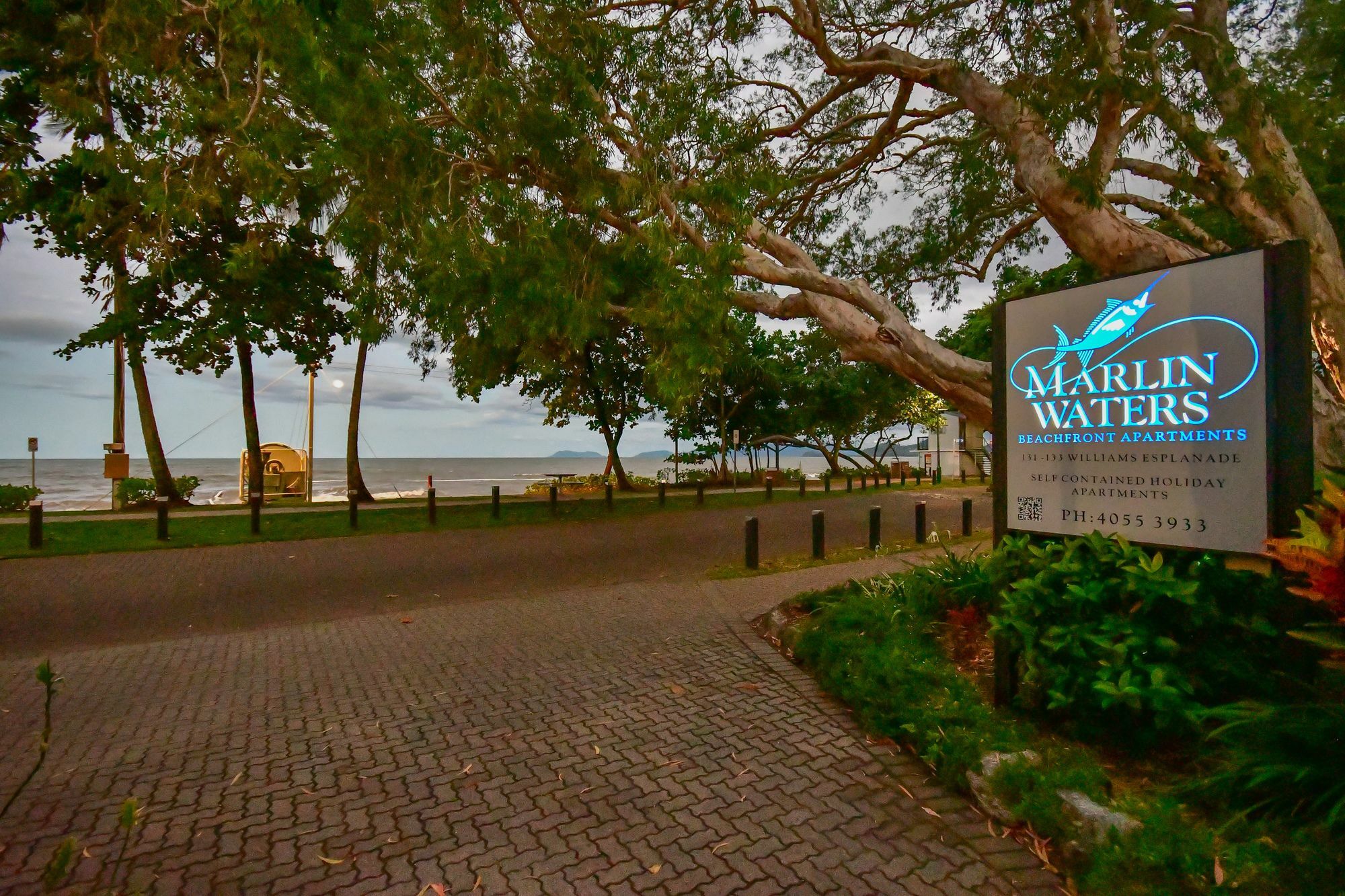 Marlin Waters Beachfront Apartments Palm Cove Dış mekan fotoğraf